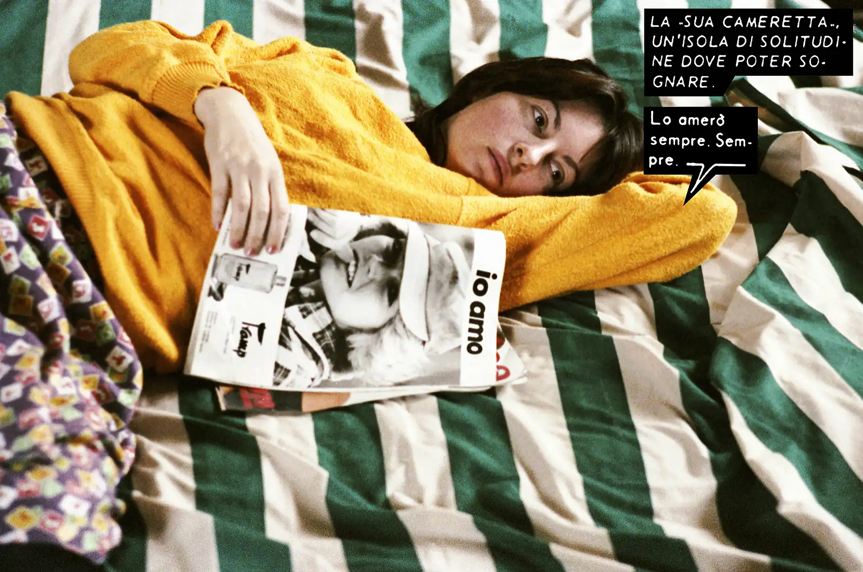 Nicole Gravier Lo amerò sempre FR : Série Mythes et clichés : Romans photos, 1976-1978, Photocolor C-print avec collage, 50x75 cm, Courtesy de l’artiste et ERMES ERMES, Roma. IT : Serie Miti e cliché: fotoromanzi, 1976-1978, C-print photocolor con collage, 50x75 cm, Courtesy l’artista e ERMES ERMES, Roma.ù