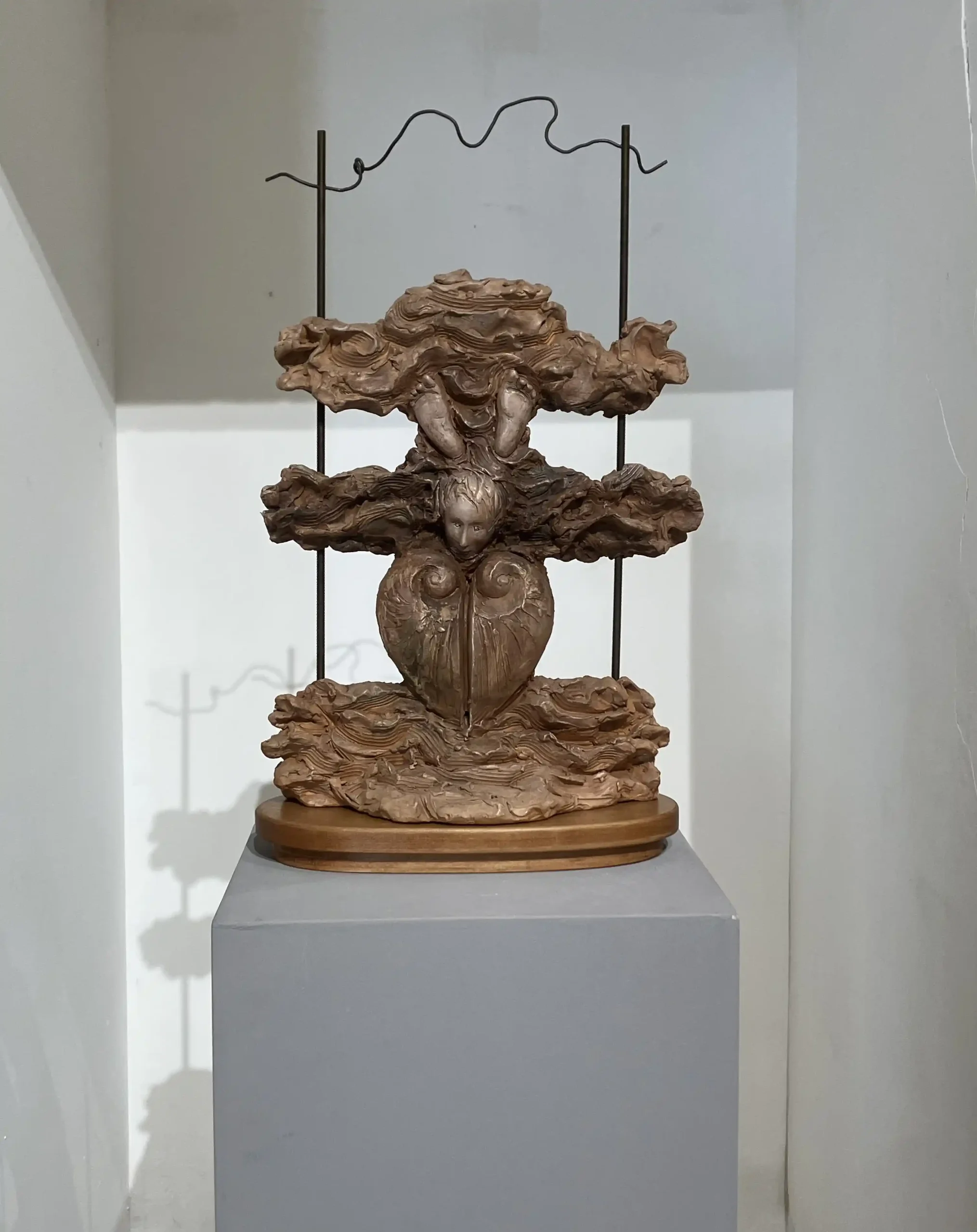 Salvatore Spedicato, NASCITA DI VENERE N6 1988 terracotta ottone ferro cm 62 38 19